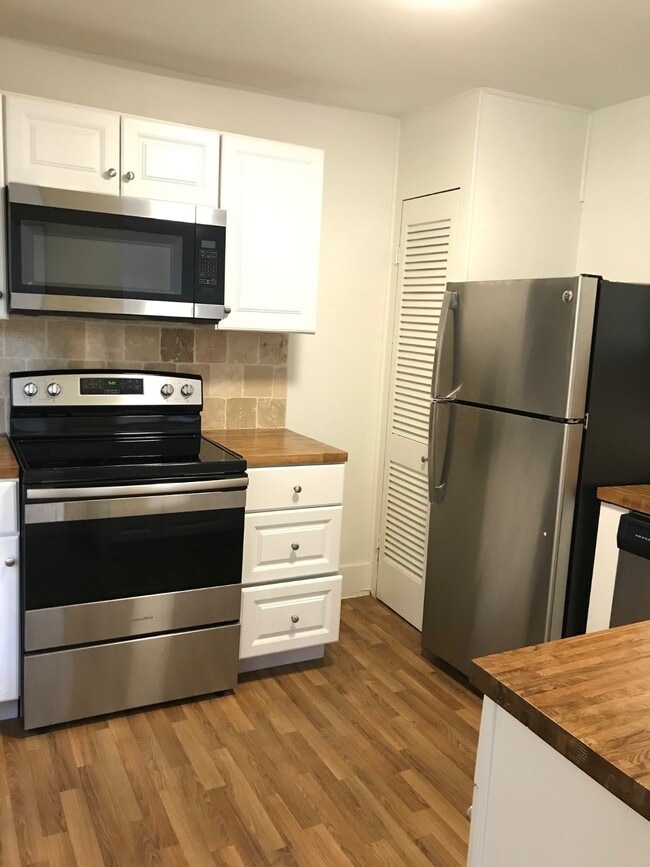 Building Photo - 510 Sul Ross St Unit 6 Rental