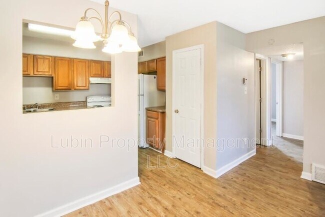 Photo - 388 3 Forks Rd Unit Apt 5