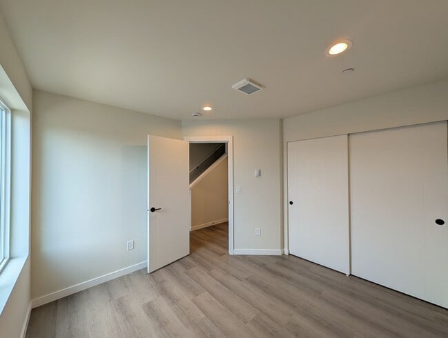 Photo - 3Bd/2.25Ba Everett Townhome