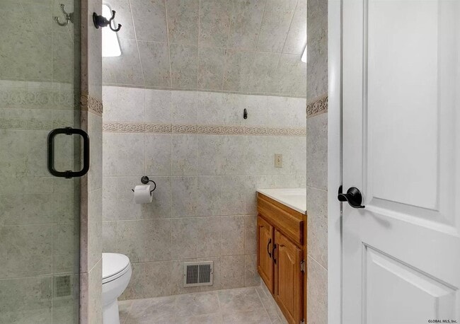 1537 Union St Unit 3