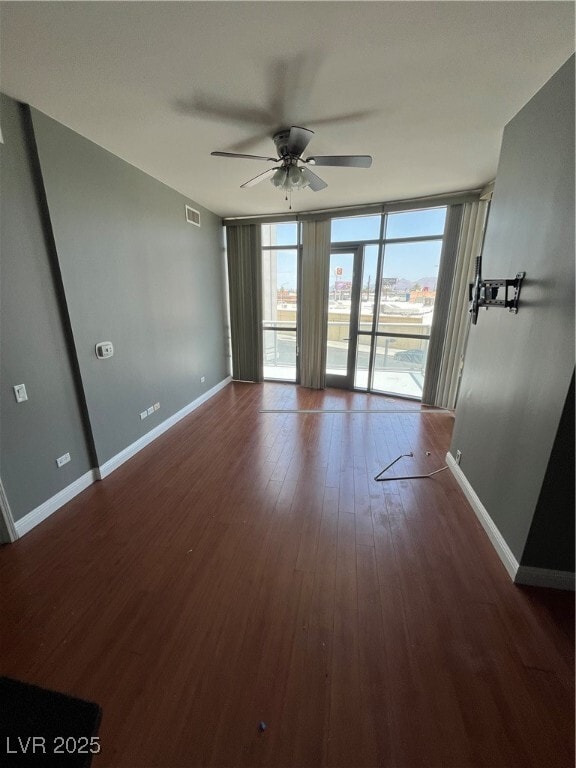 Building Photo - 200 W Sahara Ave Unit 209