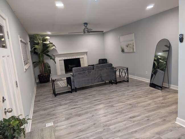 Photo - 1263 Oakland Dr SW