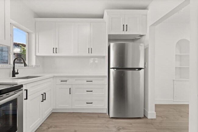 Photo - 1801 SW 5th St Unit 1801