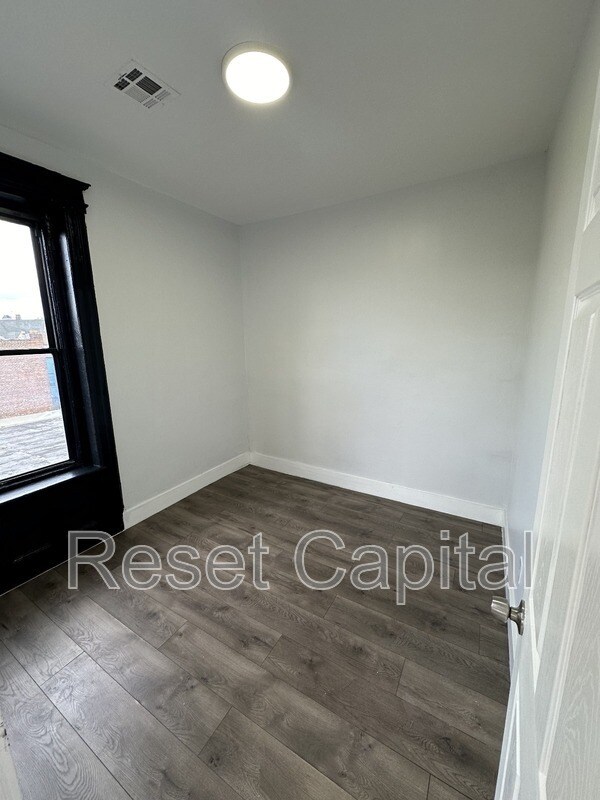 Photo - 26 Elizabeth Ave Unit 10