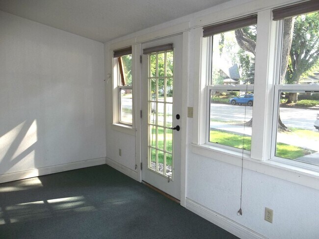 Photo - 415 Whedbee St