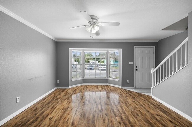 Photo - 37250 Embassy Pk Ln