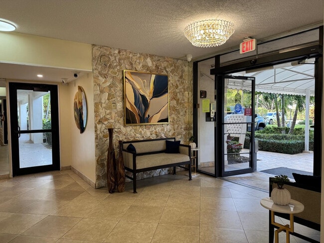 Photo - 3510 Oaks Way Unit 702