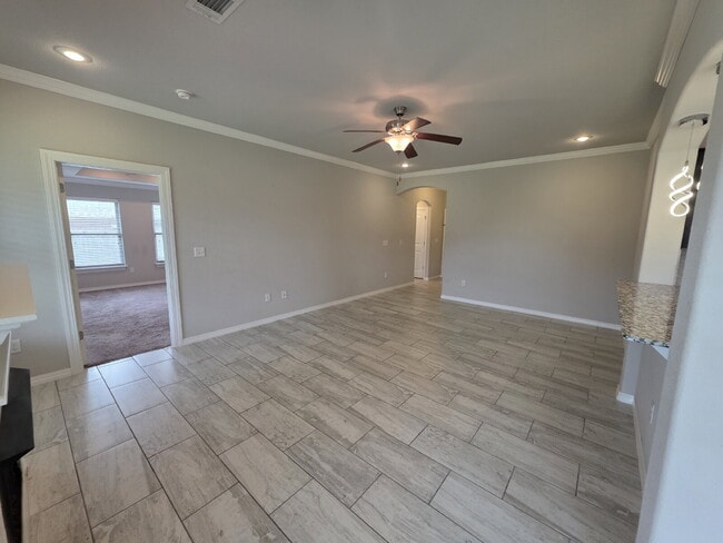 Photo - 1100 Gardenia St