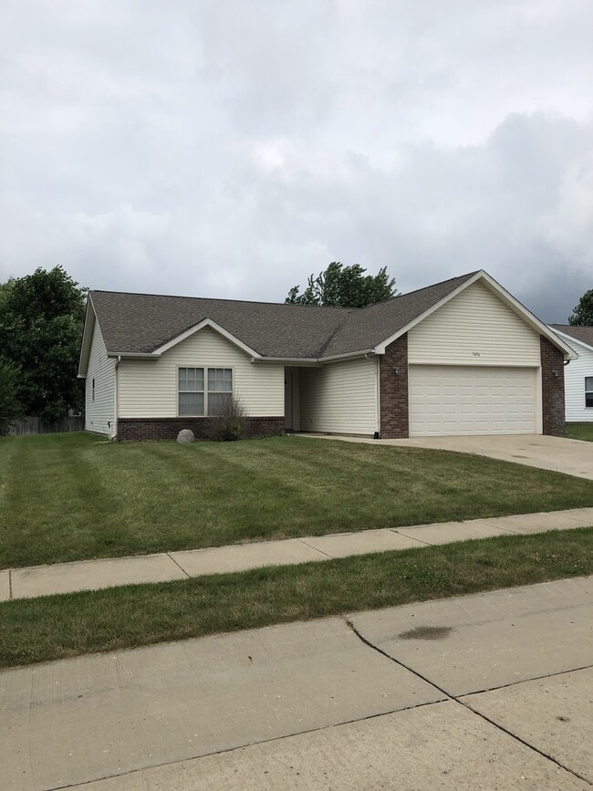 Building Photo - West Lafayette 3-Bedroom 2-Bath Home