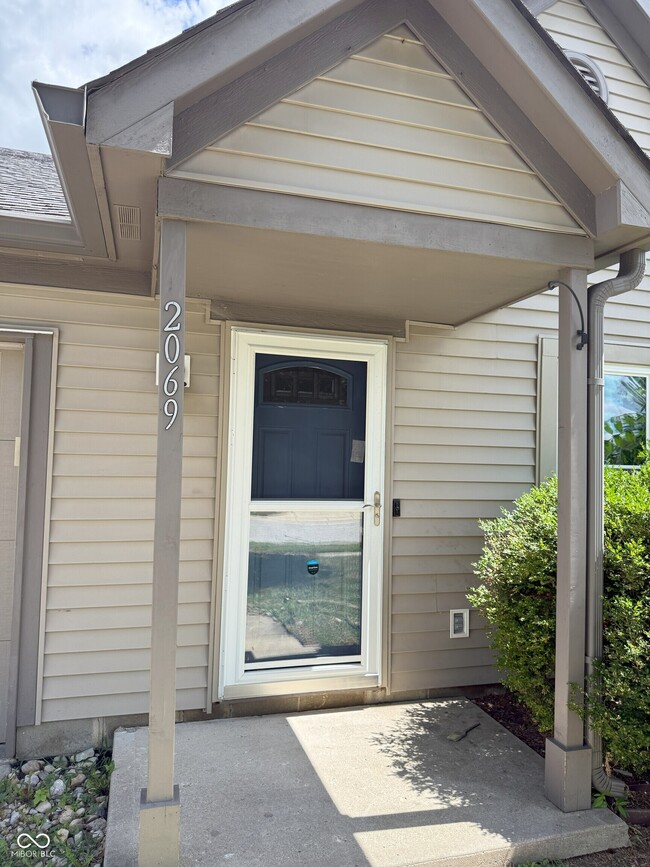 Photo - 2069 Fullwood Dr