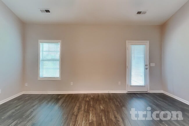 Photo - 1022 Cyril Dr