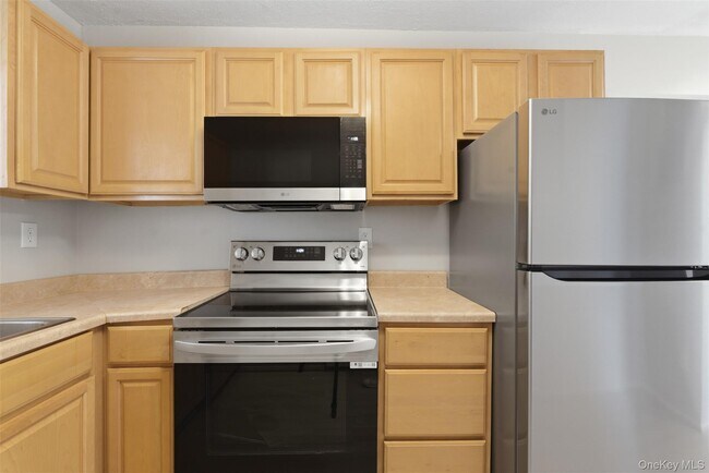 Photo - 614 Fox Run Ln Unit 614