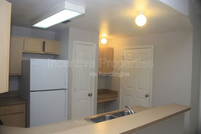 Photo - 1985 Erving Cir Unit 306