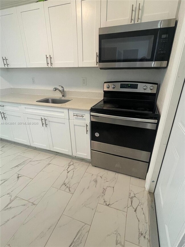 Photo - 5511 SW 20th St Unit 8