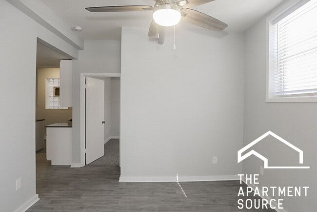 Photo - 3928 N Pine Grove Ave