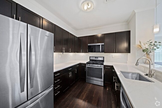 Building Photo - 320 Maverick St Unit 405 Rental