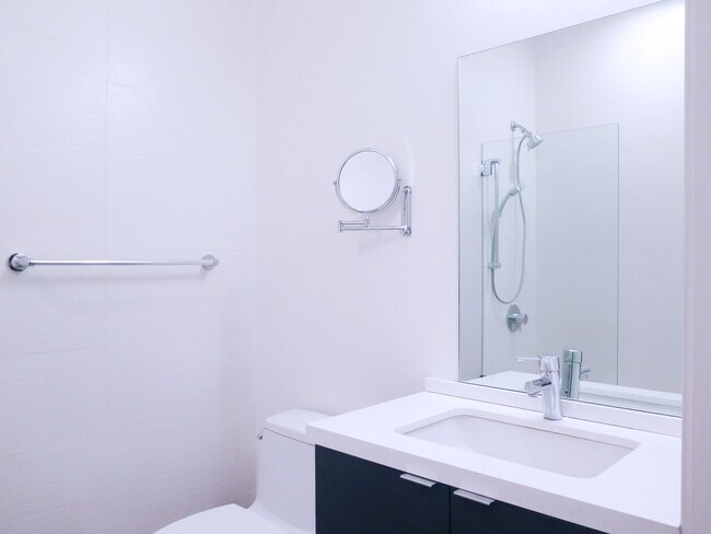 Photo - 237 Shipley St Unit 303