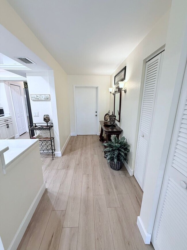 Photo - Beautifully Updated & Furnished 2-Bed/2-Ba...