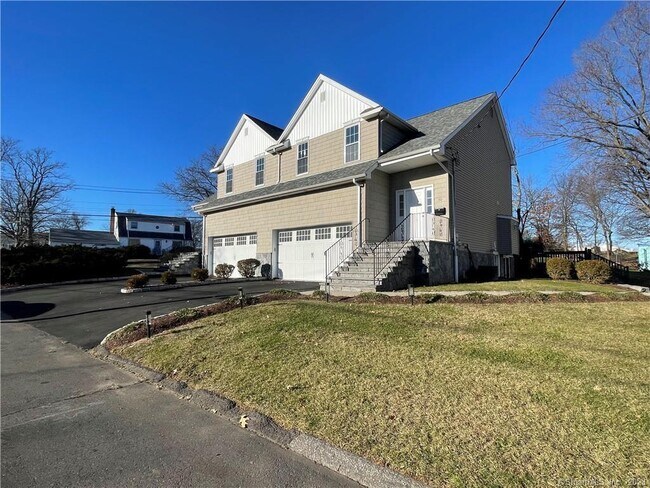 Photo - 50 Corinthian Ave