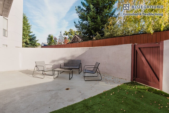 5 W Bellevue Ave Unit SI FL0-ID1786