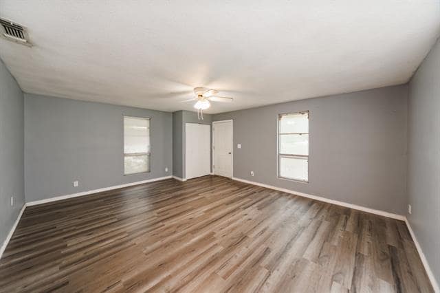 Photo - 151 Pr 1307