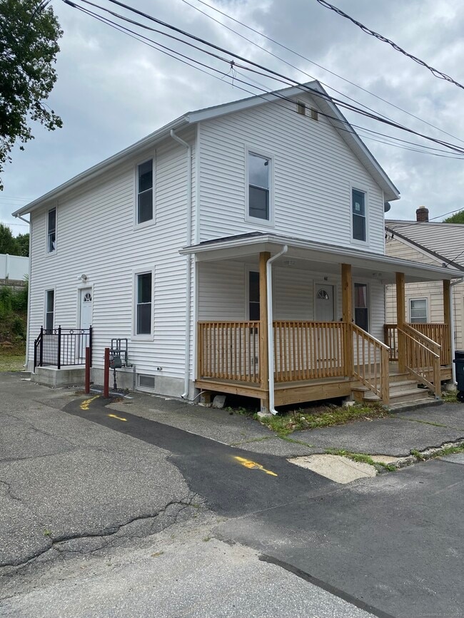 Building Photo - 48 Britton Ave Unit 2 Rental