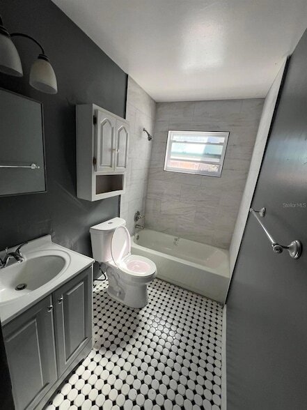 Photo - 300 83rd Ave N