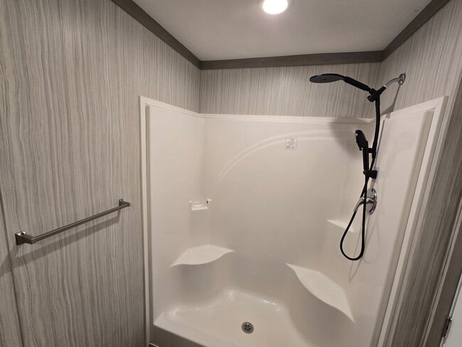 Photo - 3541 Wayside Terrace