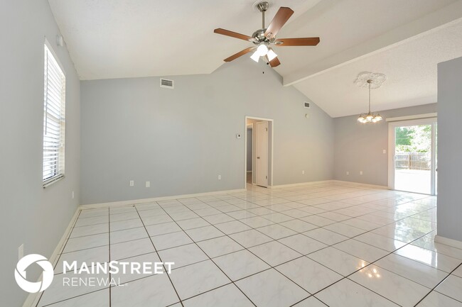 Photo - 2097 Fallon Blvd NE