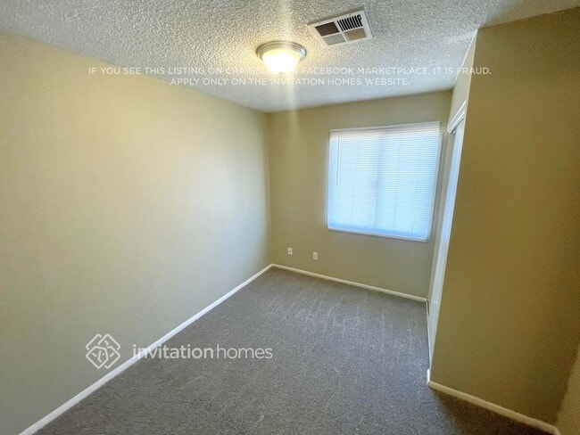 Photo - 4649 W Hubbell St