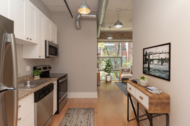 Photo - 3141 N. Sheffield