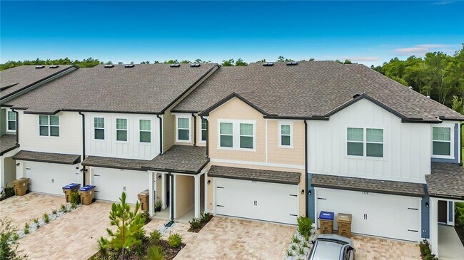 Photo - 2542 Grey Hawk Dr