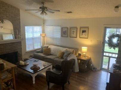 Photo - 8001 Clydesdale Dr