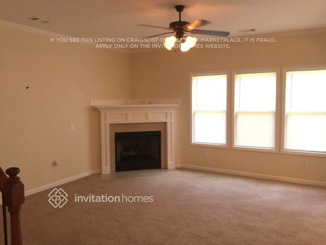 Photo - 261 Ascott Ln