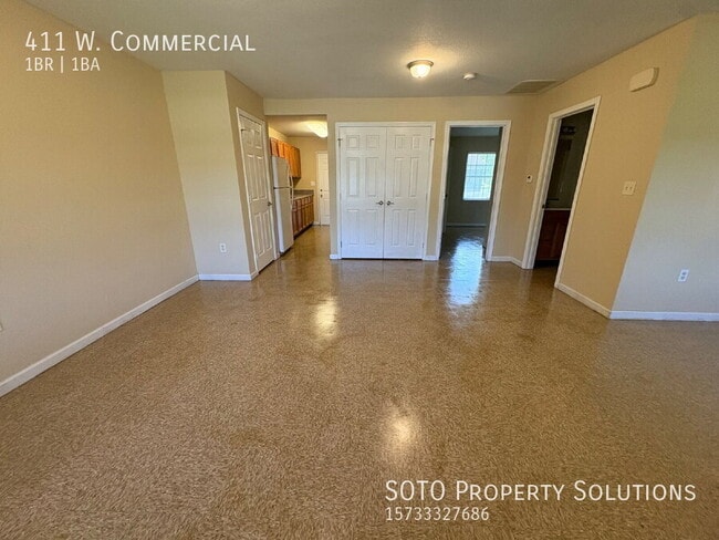 Photo - 411 W. Commercial-