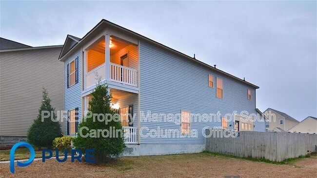 Photo - 995 Yarrow Ln