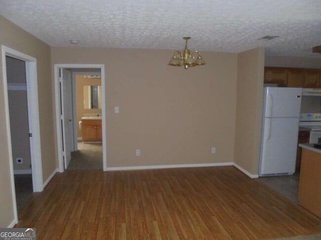 Photo - 2039 Faith Cove