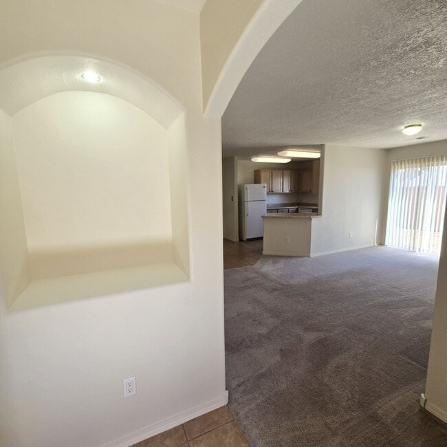 Photo - NW Albuquerque Town Home
