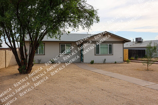 Photo - 13861 N 48th Ave