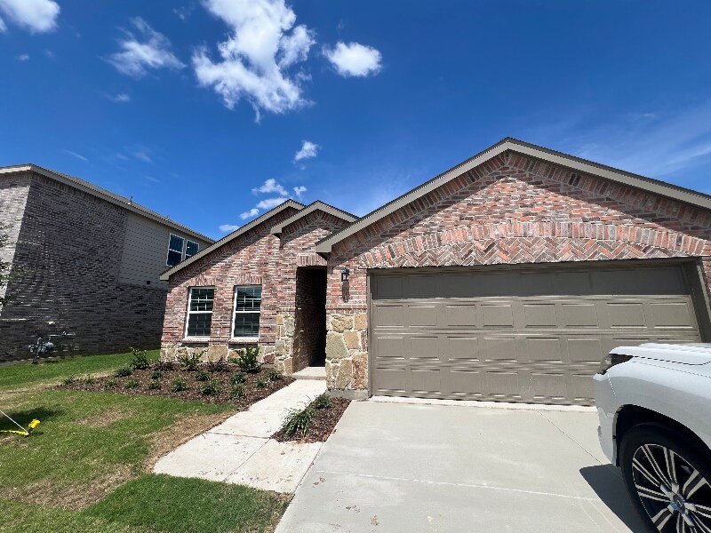 Photo - 16044 Isles Dr House