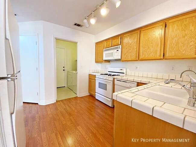 Photo - 198 Chadwell Ct