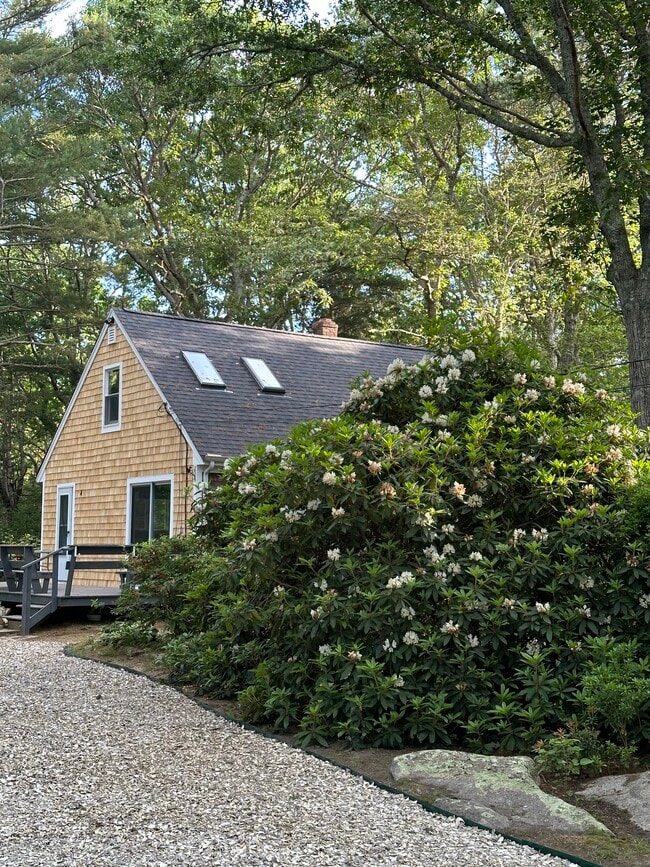 Building Photo - 51 Hidden Village Rd Rental