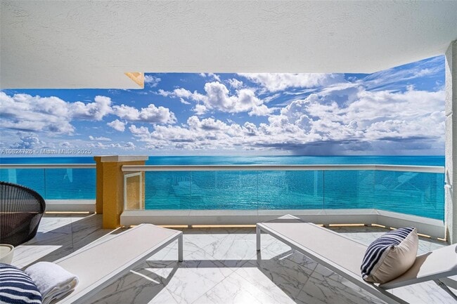 Building Photo - 17875 Collins Ave Rental