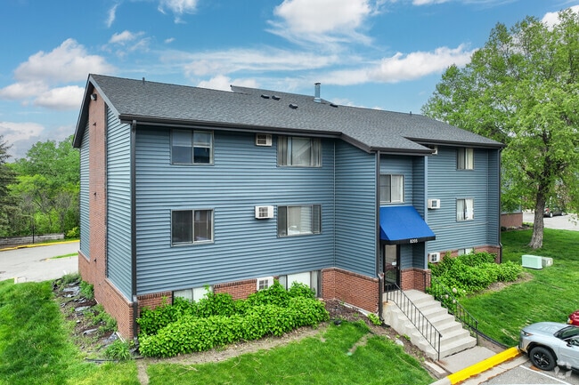 Building Photos - The Commons