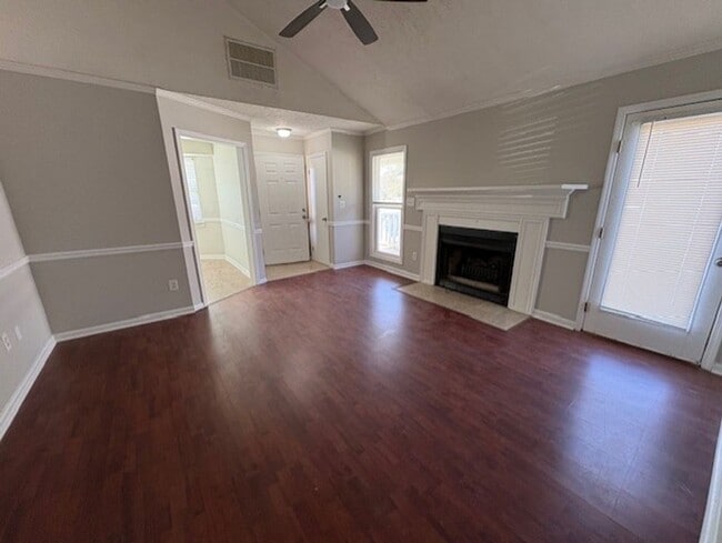 Photo - 3909 Almon Dr