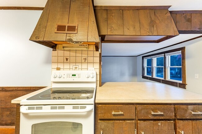 Photo - 381 Littlefield Rd Unit 1