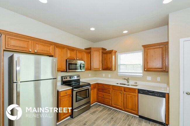 Photo - 3799 Willow Creek Rd