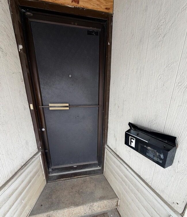 Photo - 1340 Linden Ave