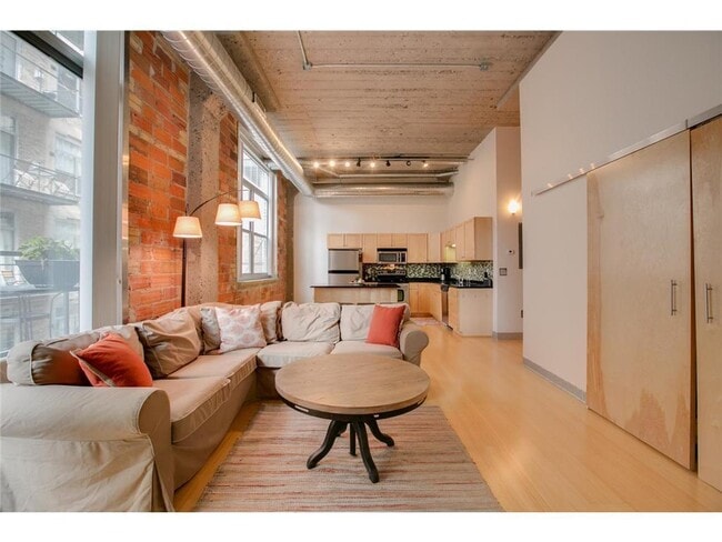 Photo - 521 S 7th St Unidad 321