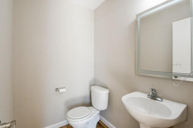 Building Photo - 20807 Lansing Ridge Ln